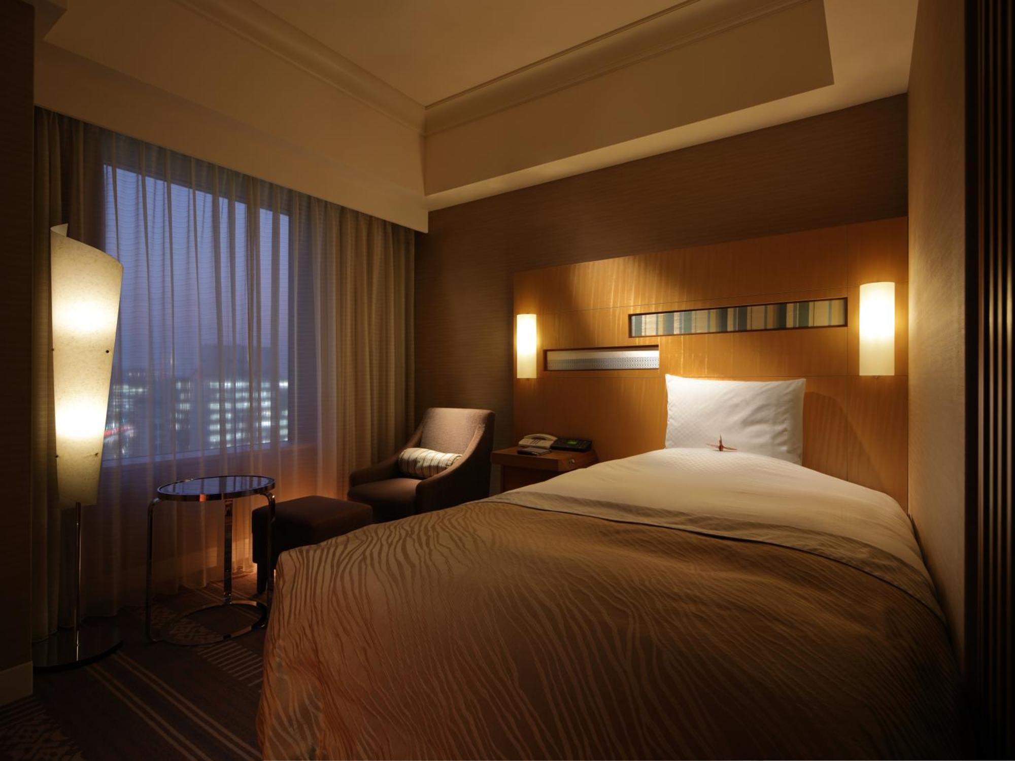 فندق أوكروا فوكوكا المظهر الخارجي الصورة A room at the hotel
