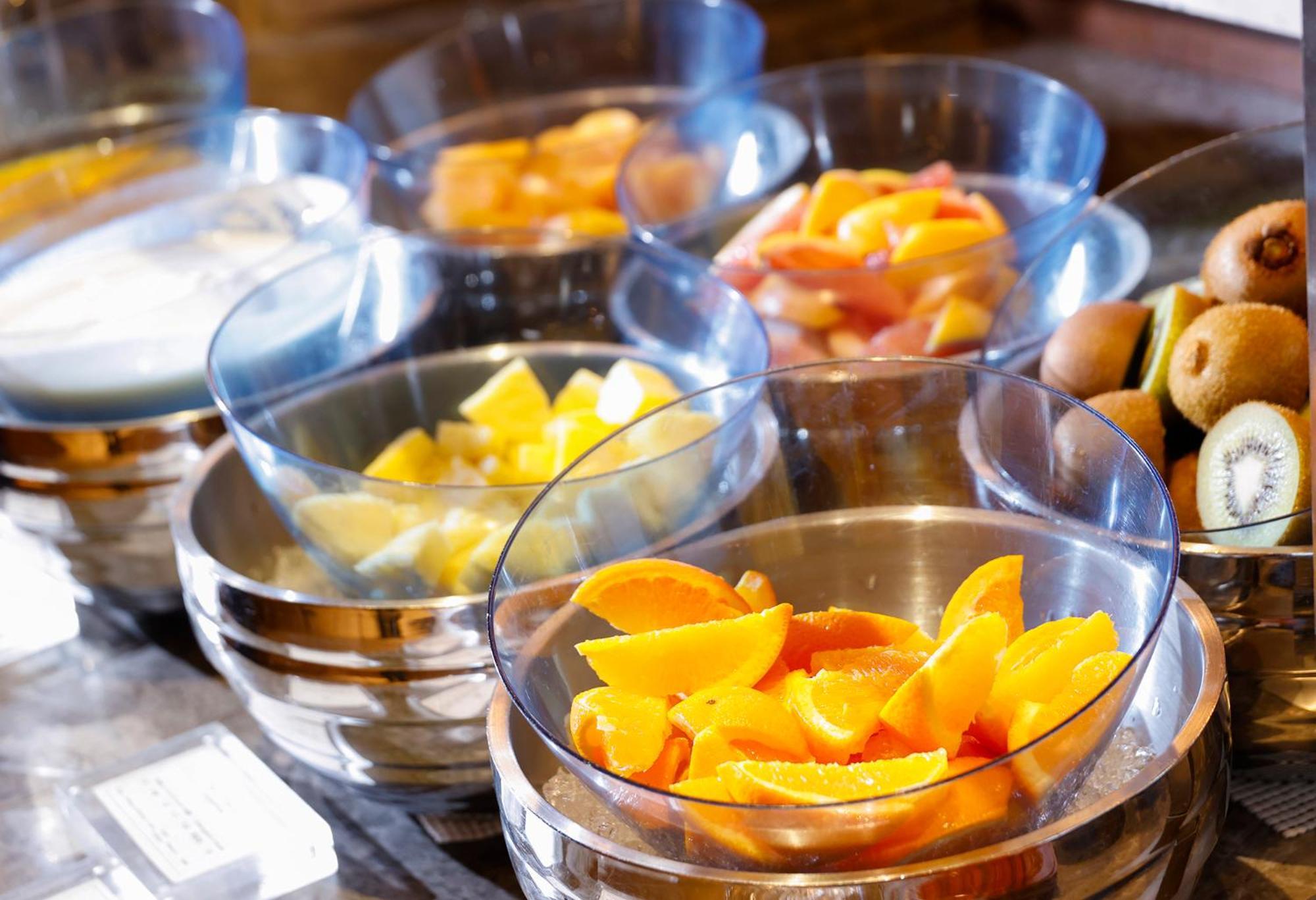 فندق أوكروا فوكوكا المظهر الخارجي الصورة Fruit salad