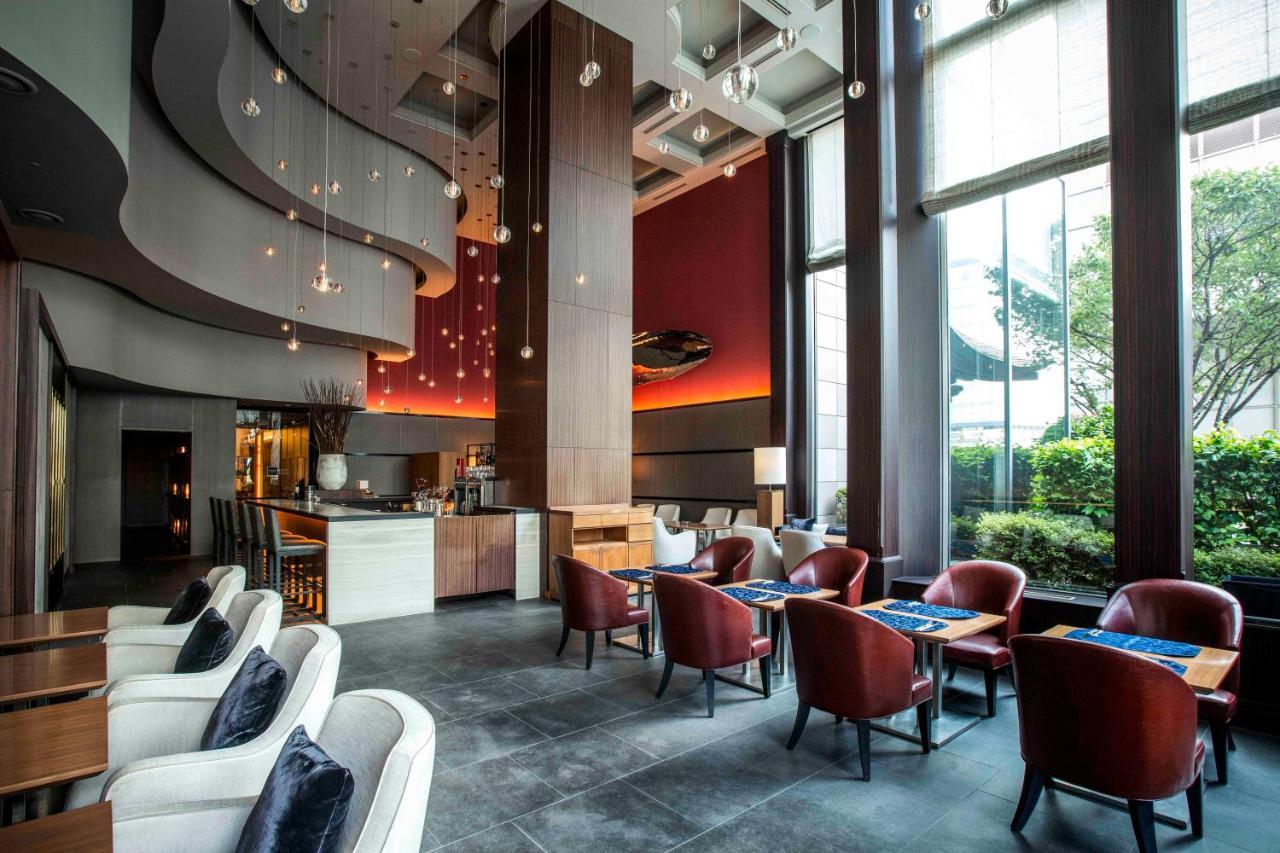 فندق أوكروا فوكوكا المظهر الخارجي الصورة The lounge at the hotel